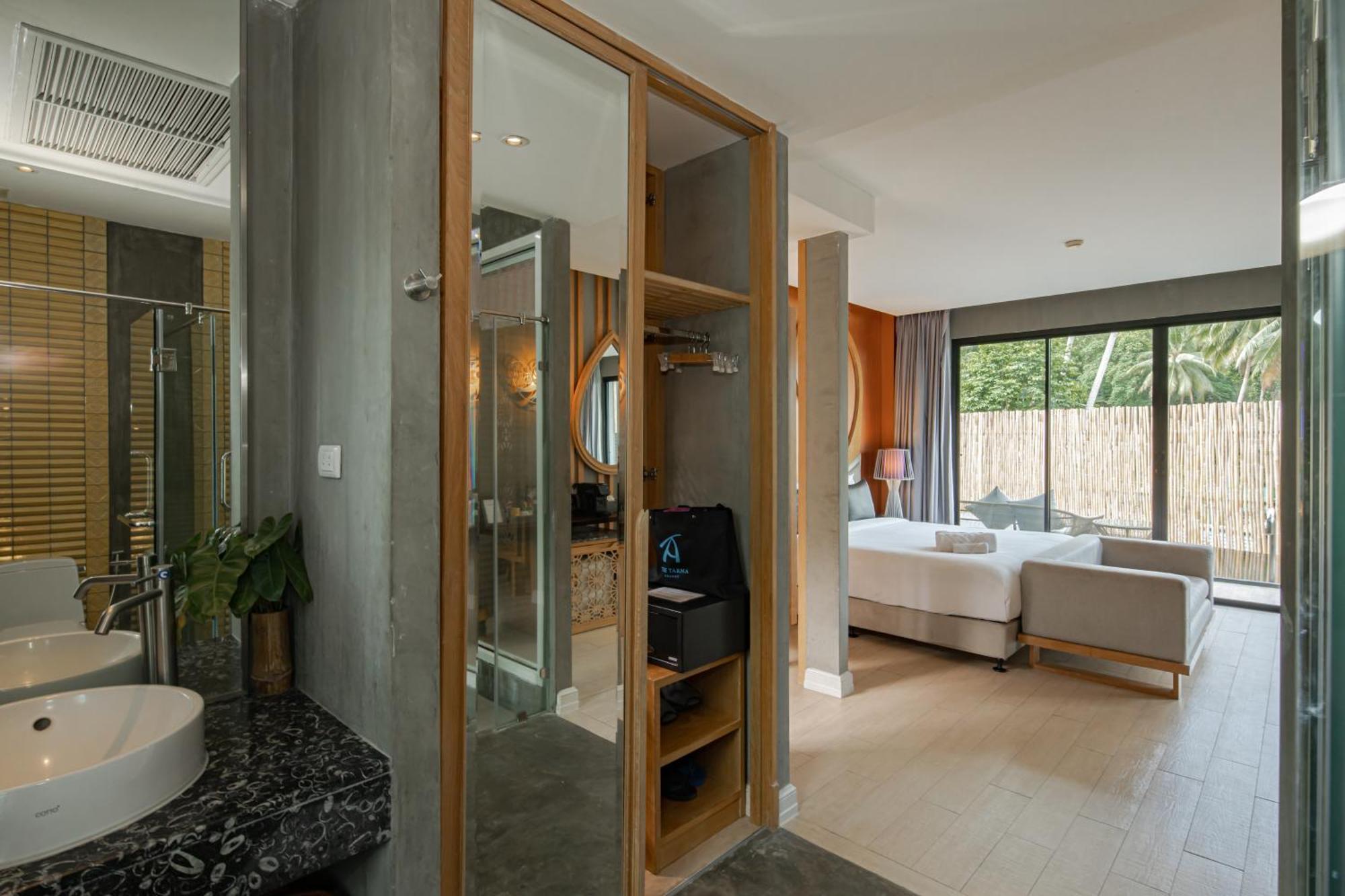 Grand – Zimmer mit Poolzugang plus Advanced Open Water Diver